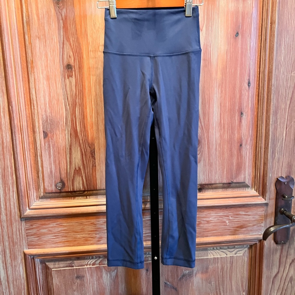 LULULEMON Navy/blueish Crop leggings
